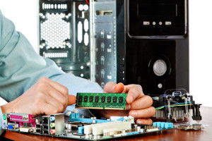 計(jì)算機(jī)硬件測(cè)試工程師與計(jì)算機(jī)網(wǎng)絡(luò)工程 職業(yè)內(nèi)涵、技能要求與協(xié)作發(fā)展